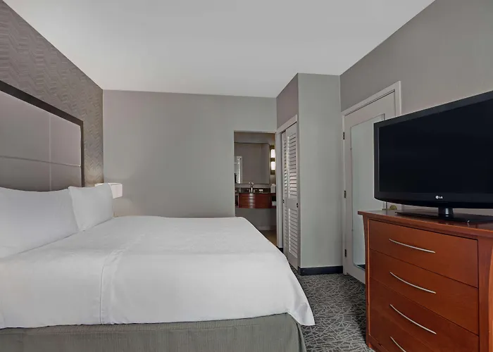 Homewood By Hilton Chicago-lincolnshire Hotel
