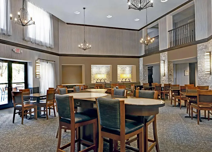 Hotel Homewood By Hilton Chicago-lincolnshire 3*