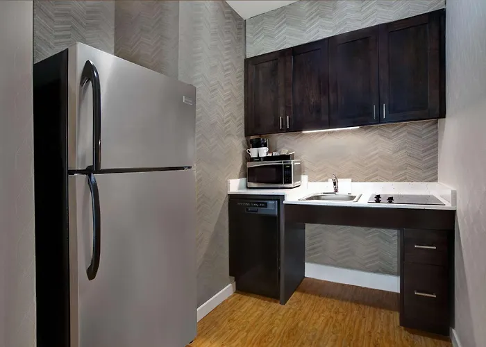 Hotel Homewood By Hilton Chicago-lincolnshire