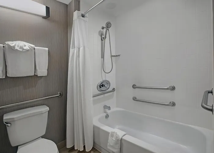 Homewood By Hilton Chicago-lincolnshire Hotel